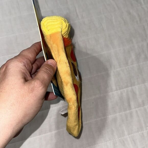 BARK All dog sizes Squeaky Plush Corduroy Faux Fur Pizza Slice Dog Toy - Picture 9 of 10